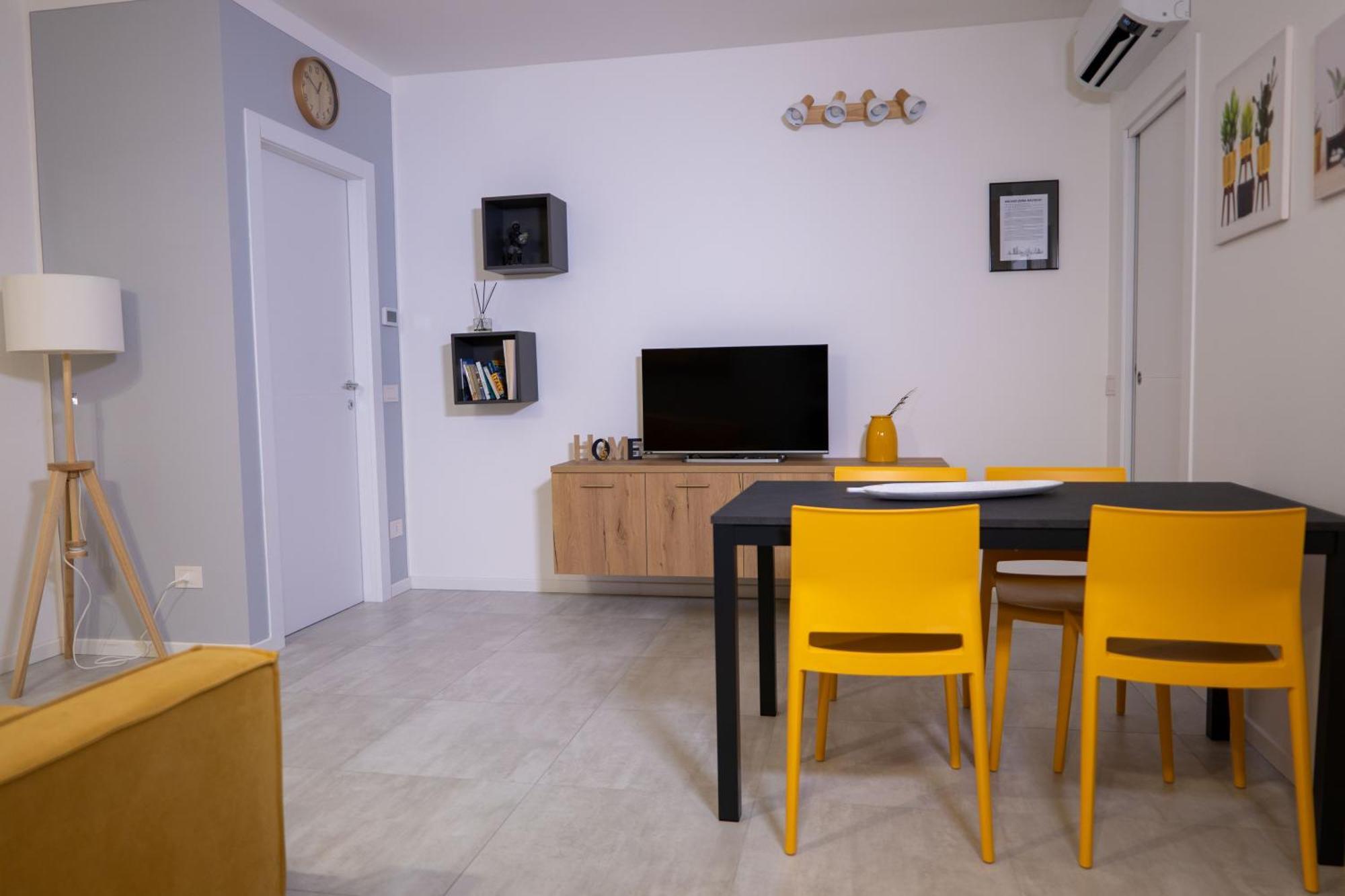 La Casa Sul Naviglio Di Debora Apartment Milan Exterior photo